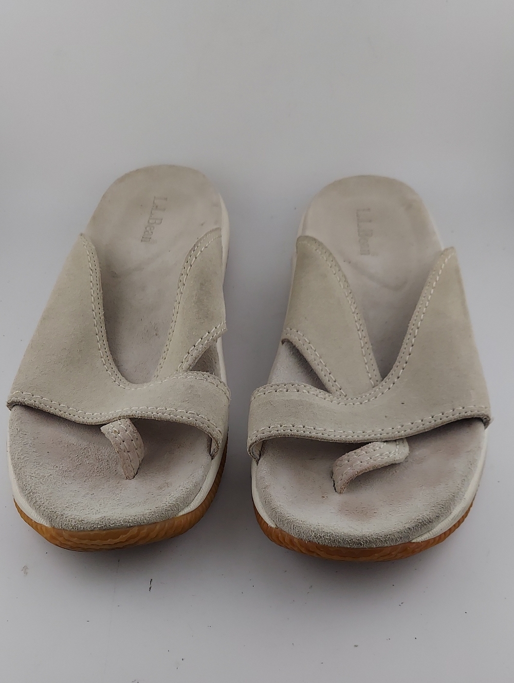 L.L. BEAN Women’s Suede Toe-Loop Sandals in Light Beige SIZE 8M